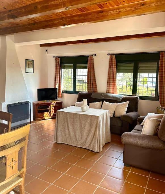 Hispalis Villa En Aracena La Umbria  Exteriör bild